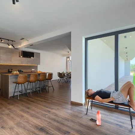 Hotel Istria Artsi 4*