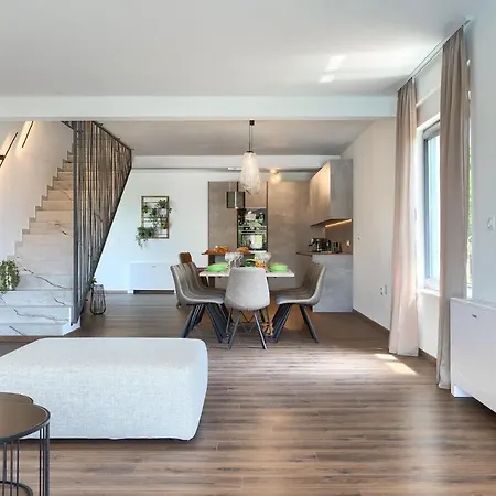 Istria Artsi Hotel 4*
