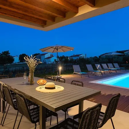 Hotel Istria Artsi Stokovci