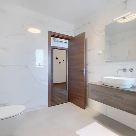 Istria Artsi 4*