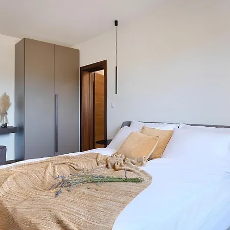 Istria Artsi 4*
